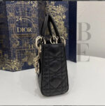 LADY DIOR MIN. Size: 17 x 15 x 7 cm - Image 2