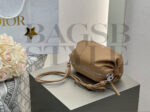 DIOR BOW CLUTCH. Size: 20 × 11 × 8 cm - Imagen 3