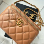 CHANEL MASTER PILLOW CRUSH CASE WITH CHAIN SMALL QUILTED LAMBSKIN MAKEUP BAG (17*9.5*8cm) - Image 4